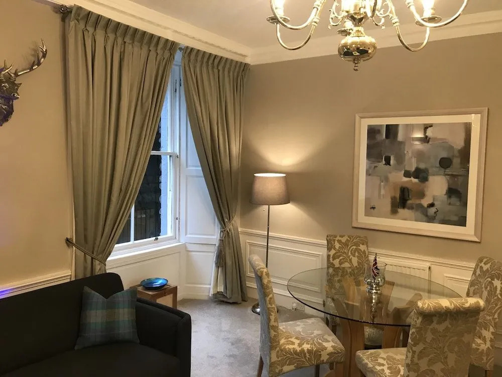 Escape to Edinburgh @ Abercromby Place