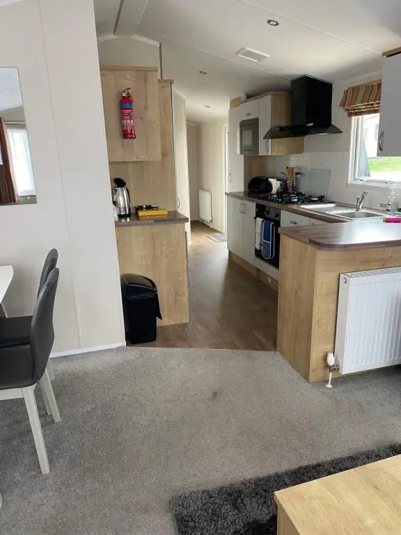 62 Solent Village