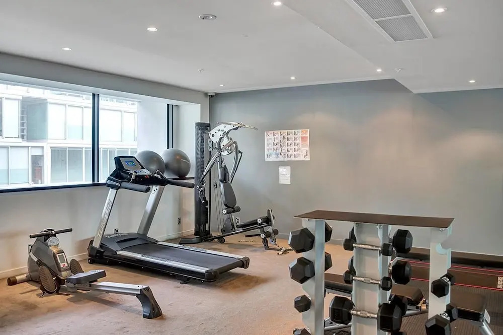 QV Serviced Viaduct Harbour Apartment - 531