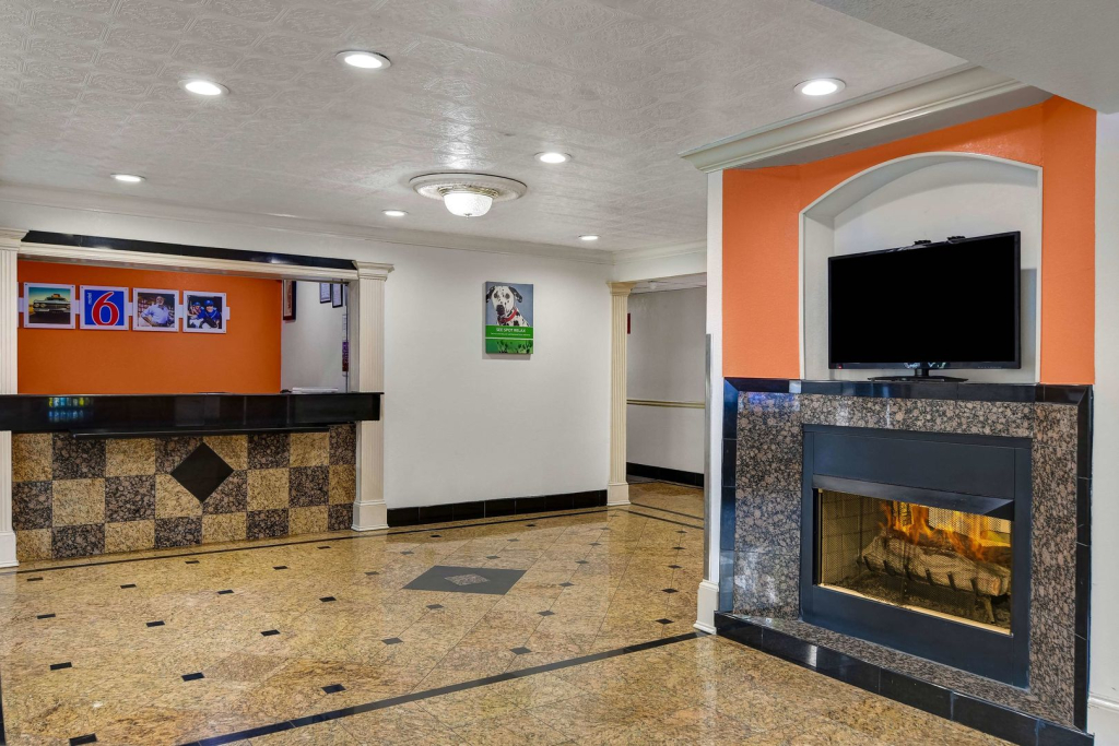 Motel 6-Norcross, GA