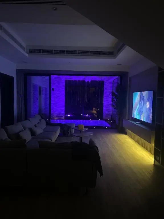 AB Villa - Pool & Cinema