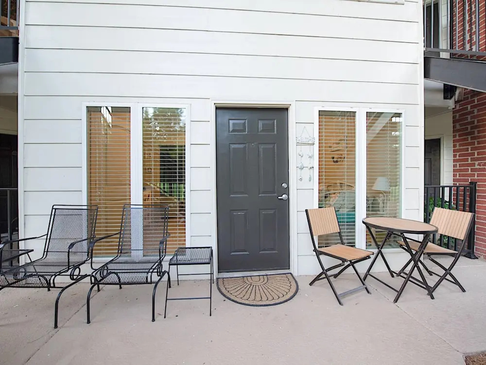 20050 East Oak Rd Condo Unit 1108
