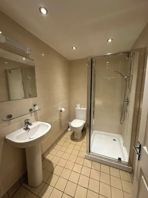OYO Cavendish Annexe