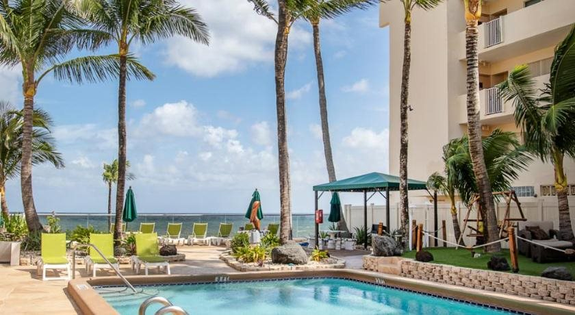 Windjammer Resort and Beach Club