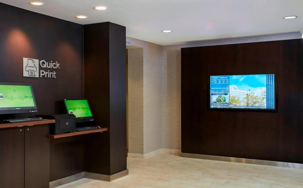 Residence Inn Detroit / Auburn Hills