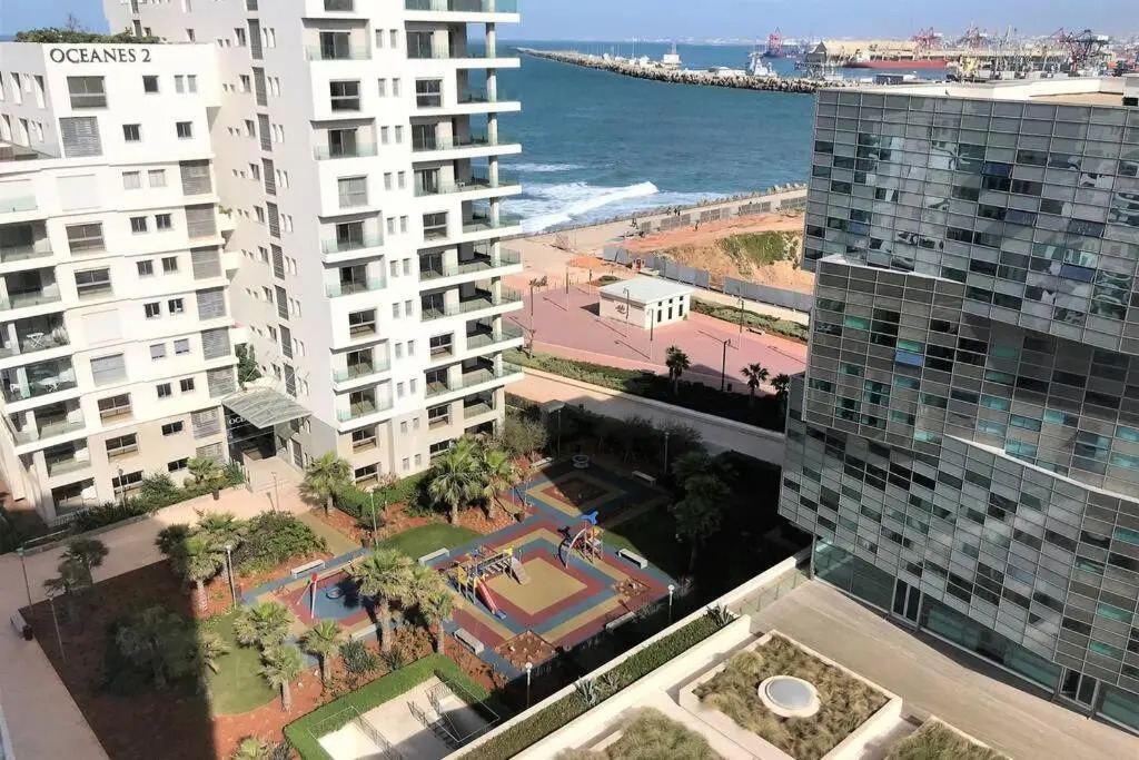 Very beautiful apartment with see view 5th