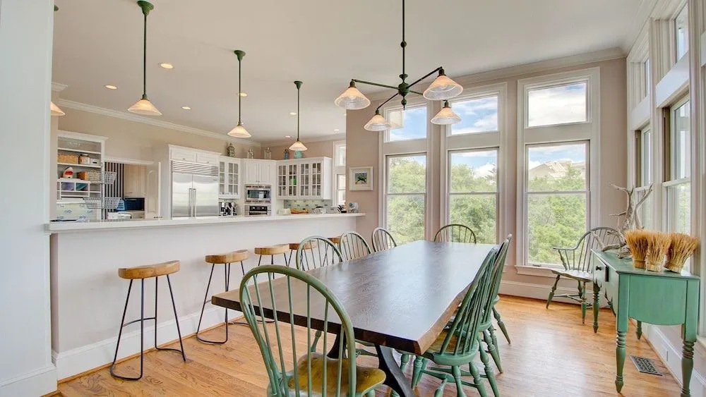 Eastland House by Peace Vacations