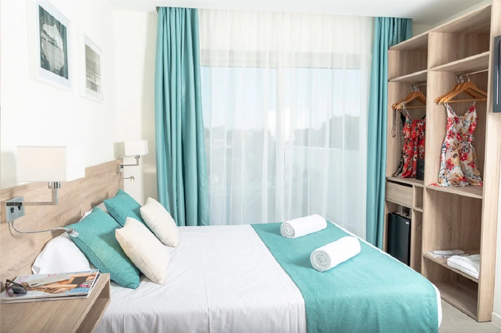 Aparthotel Marina Drach
