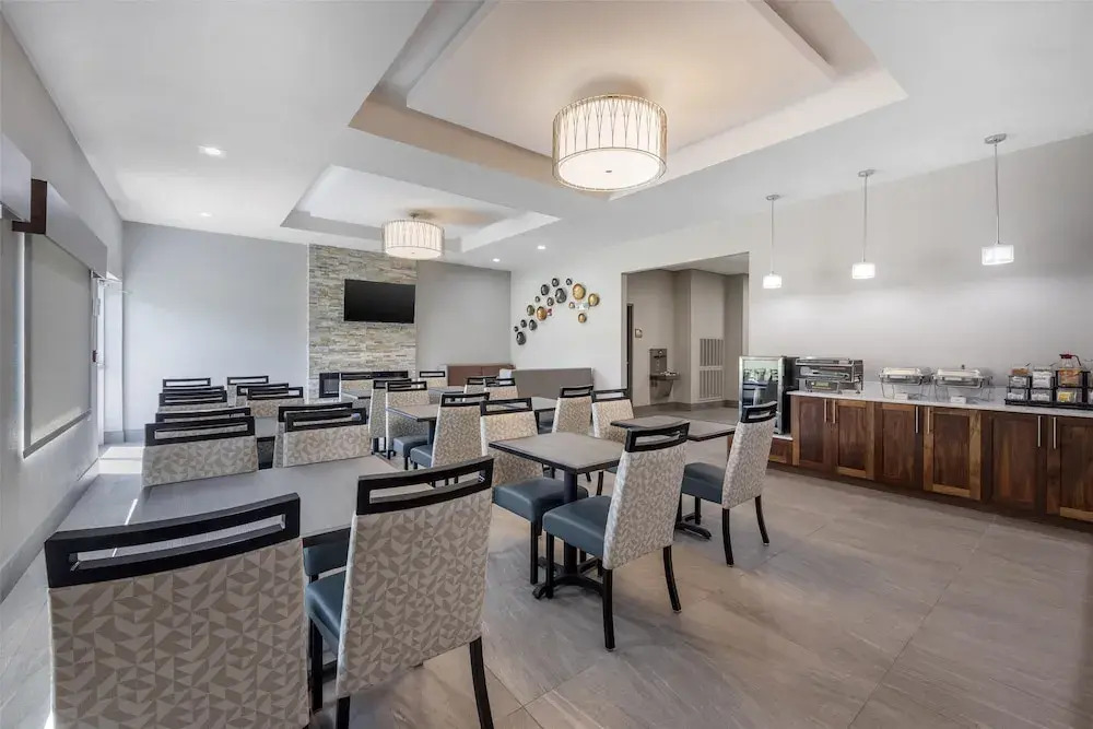 Country Inn & Suites By Carlson Manchester