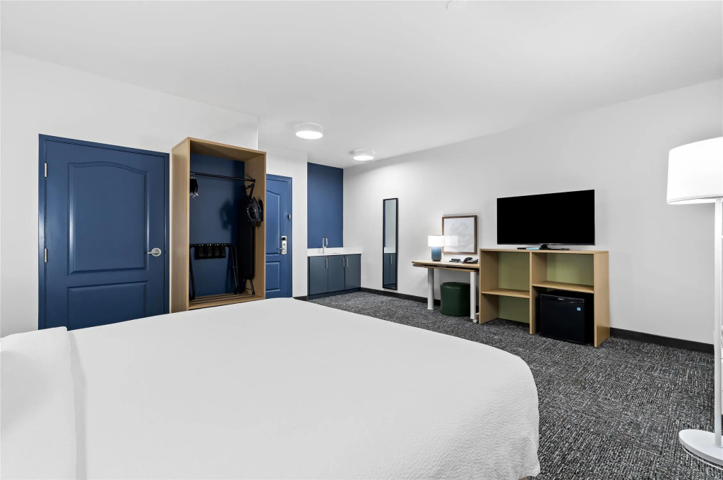 Spark By Hilton Redlands