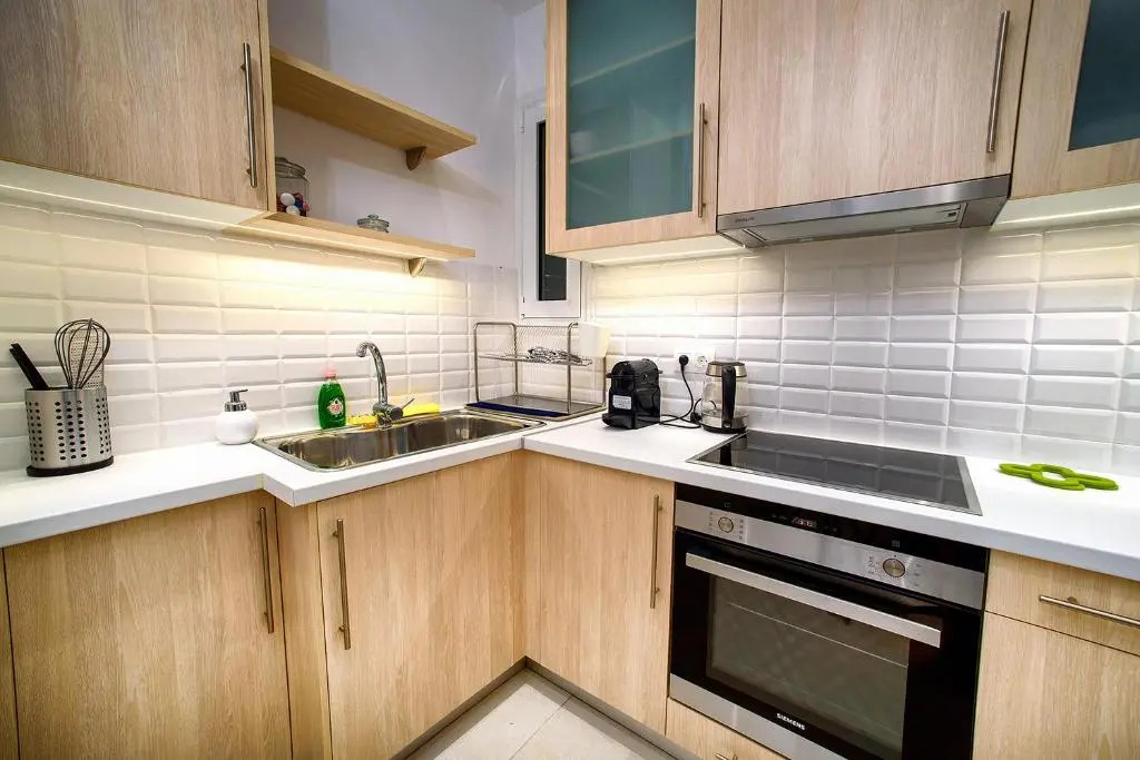 Acropolis area family friendly 2bdr apartment