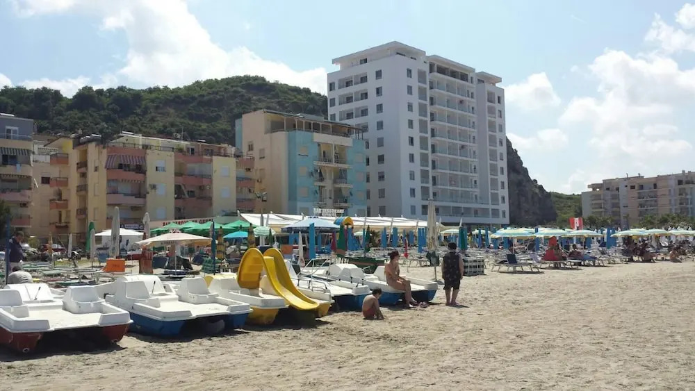 Hotel Nacional Durres