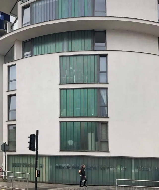Trendy 2BR Sleeps 5, Close to Media City, University of Salford & City Centre