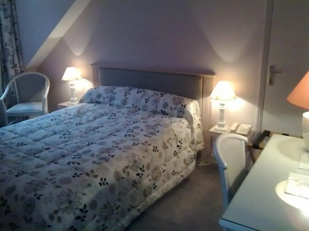 Logis Hotel Restaurant La Marjolaine