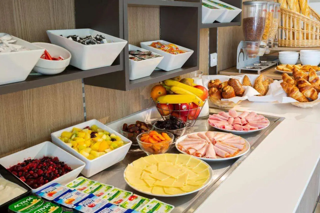 Comfort Hotel Lille Lomme