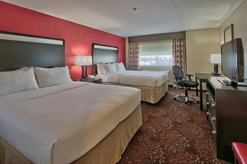 Holiday Inn & Suites Albuquerque Airport by IHG