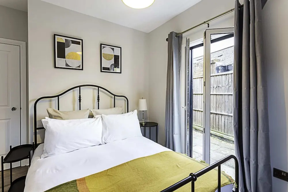 Gorgeous Roehampton Flat