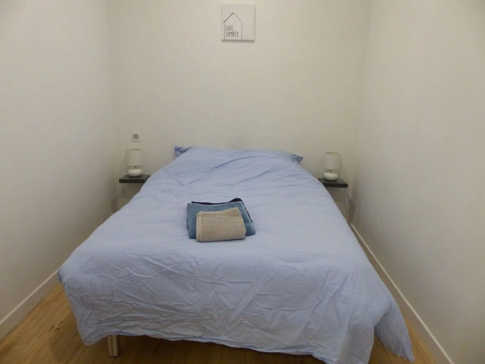 Rue Turgot Apartment