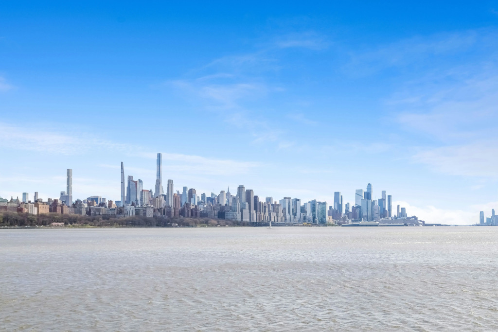 Homewood Suites by Hilton Edgewater-NYC Area