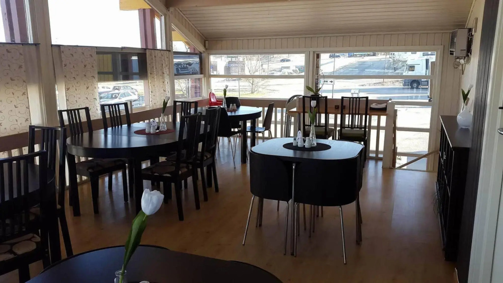 Sandmoen Bed & Breakfast, Free Parking