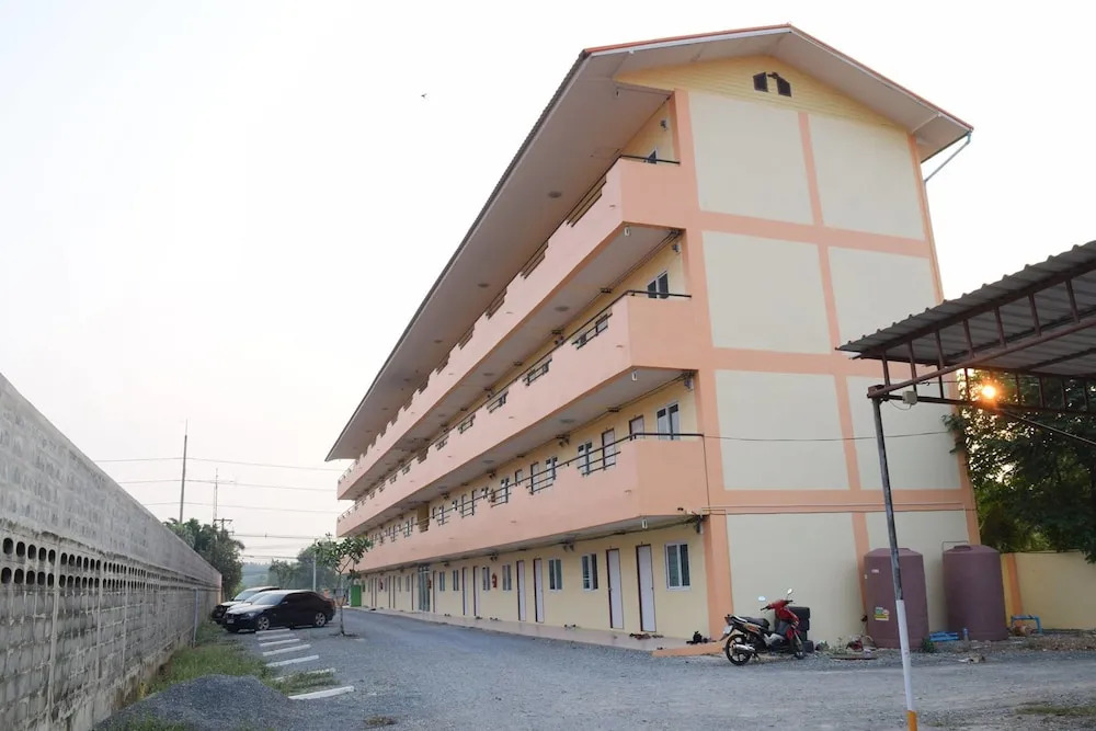 Jaruwan Apartment