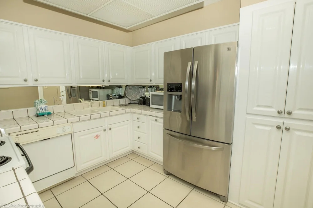 Dolphin Point 601B - 2 Br Condo