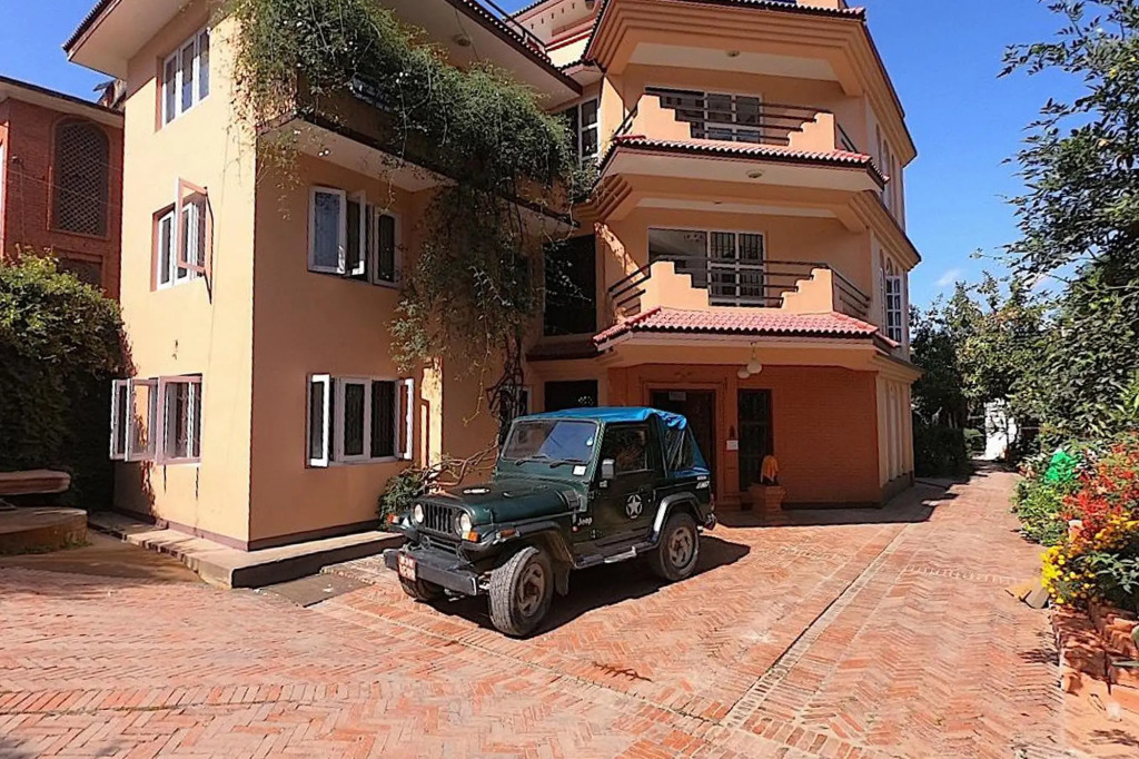 Tembas House