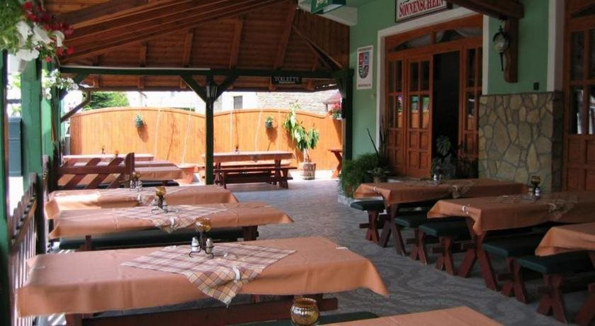 Hotel Napsugár