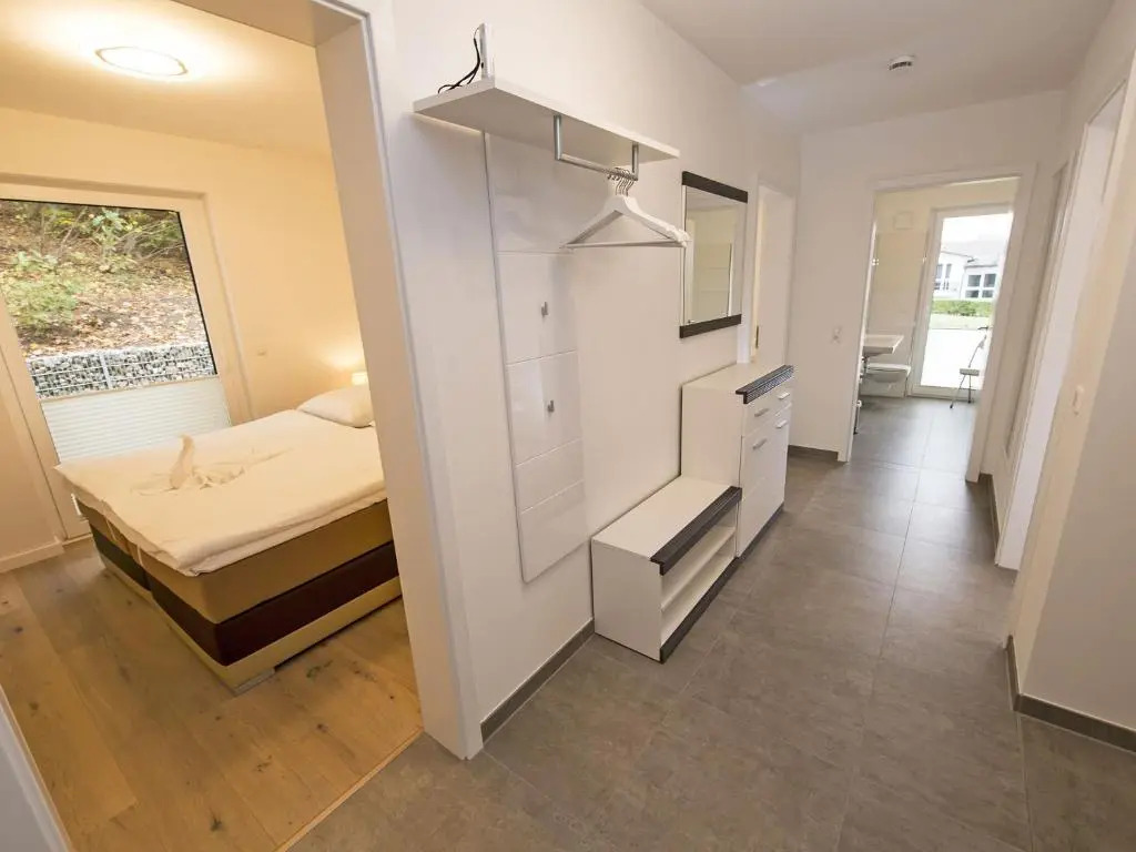 Haus "Jasmund" F 646 WG 01 im EG mit Kamin und Terrasse