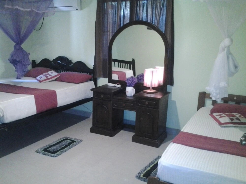 House Of Esanya
