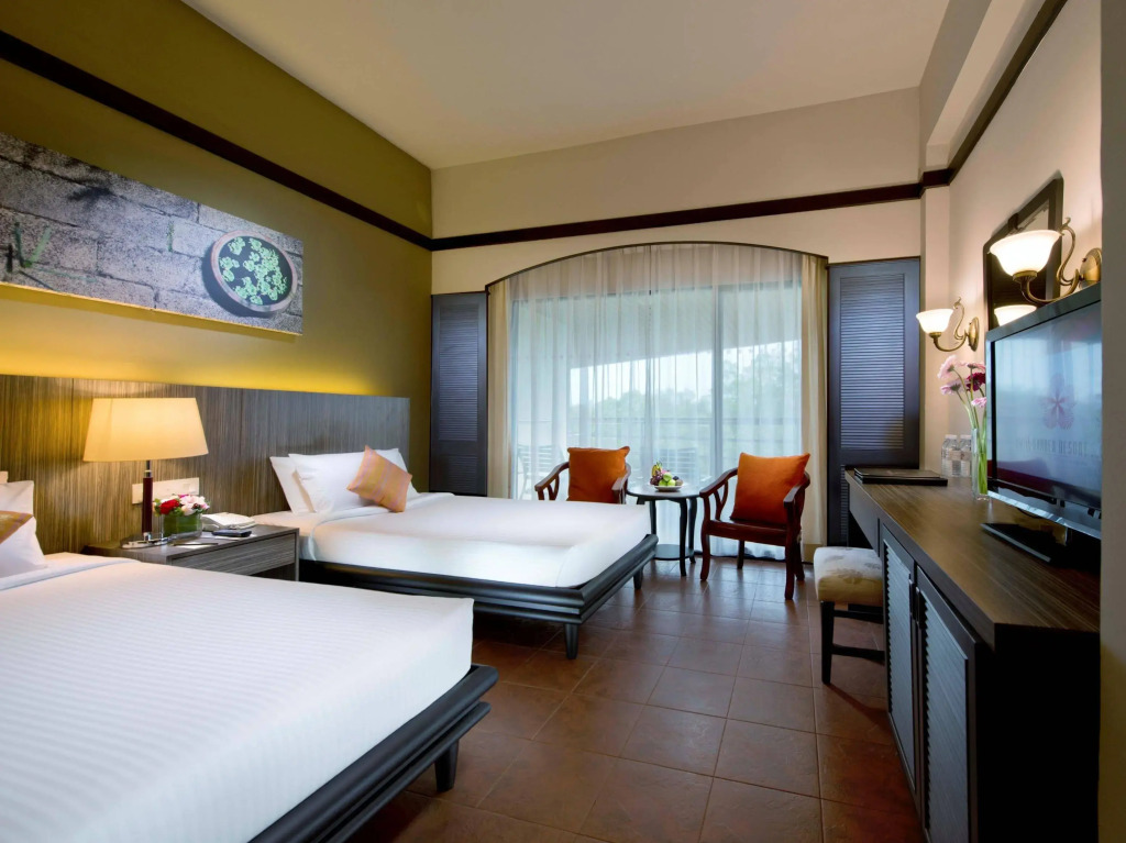 Swiss-Grand Beach Resort Kuantan - Newly Upgraded 5-Star