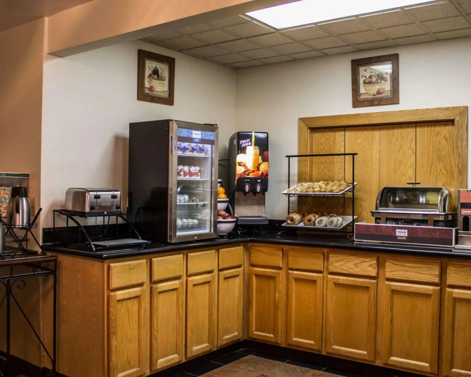 Quality Inn Akron South