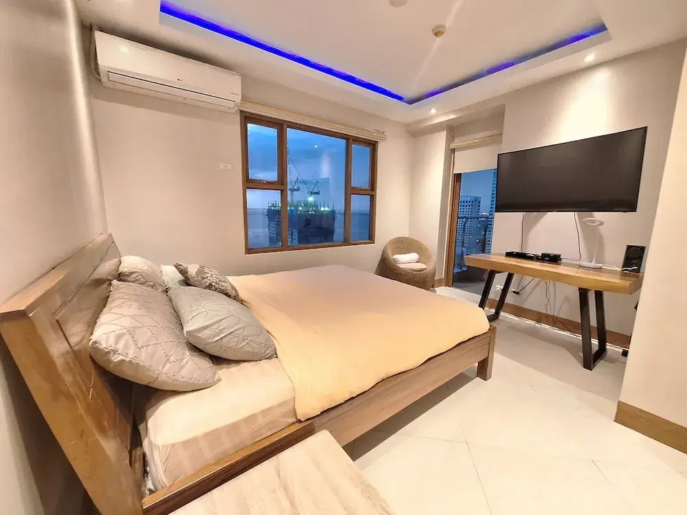 StayLuxia Manilabayview