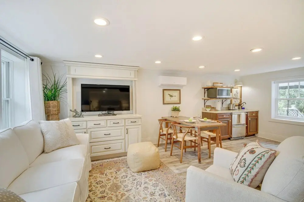 Ocean Springs Studio: Walk to Downtown & Beach!