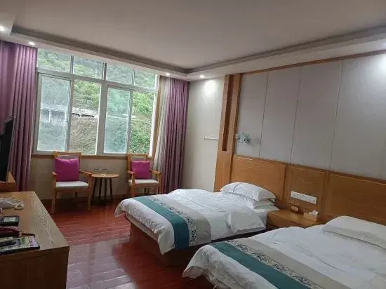Gongshan Suyun Hotel