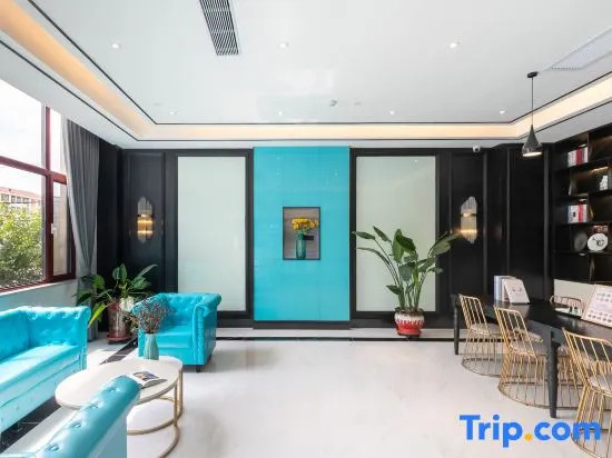 Lefei City Pin Hotel