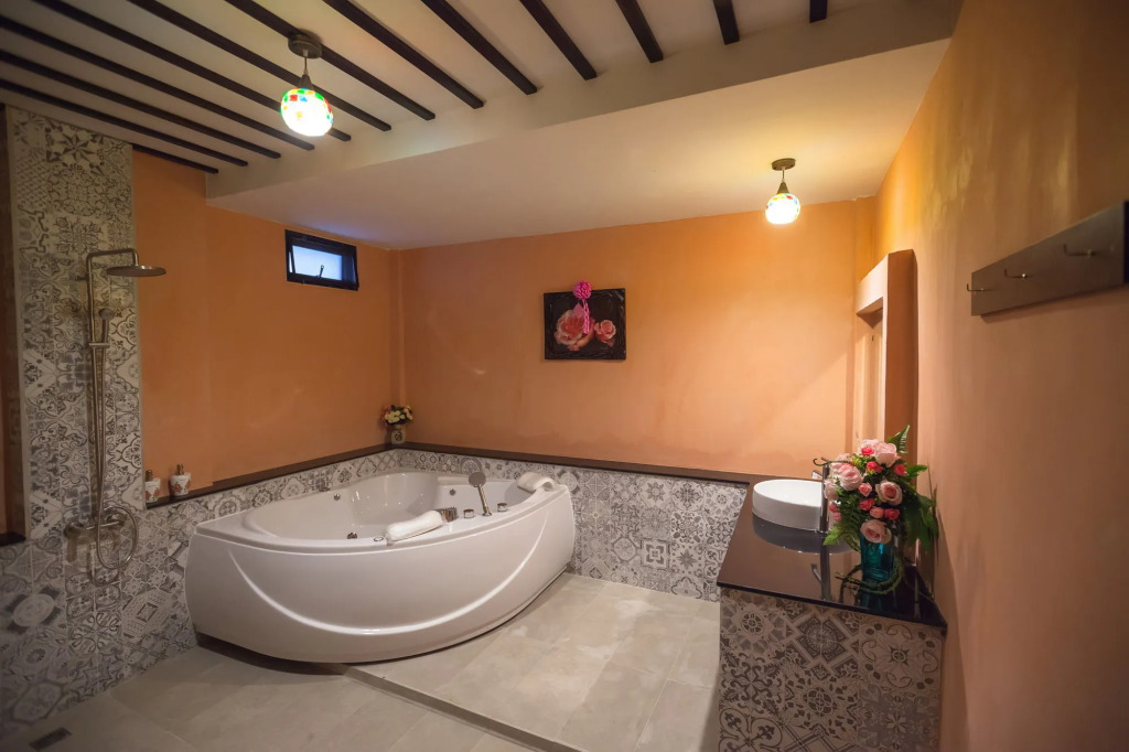 Retro Box Hotel Chumphon