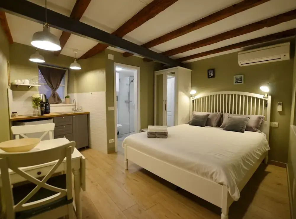 Rovinj Old Town Hip and Cozy Studio Apartment