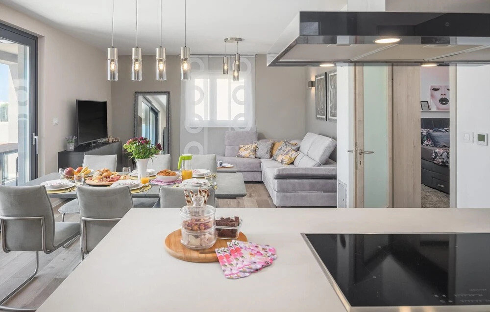 Beautiful Home In Pula