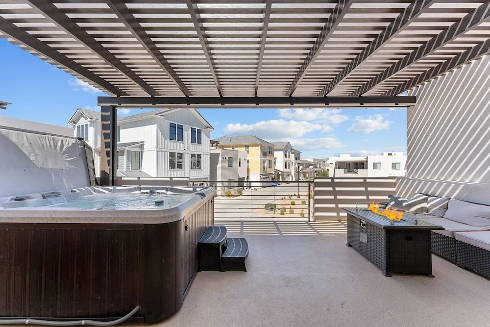 Pier 47 at Desert Color townhouse