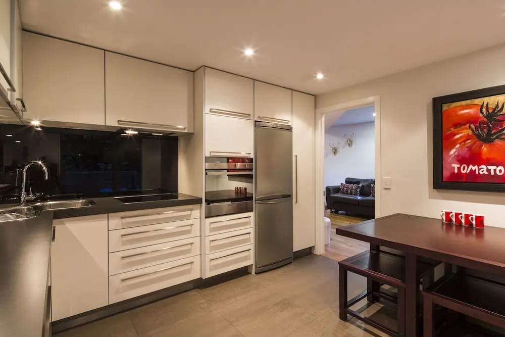 Riverview Retreat Holiday Home by MajorDomo
