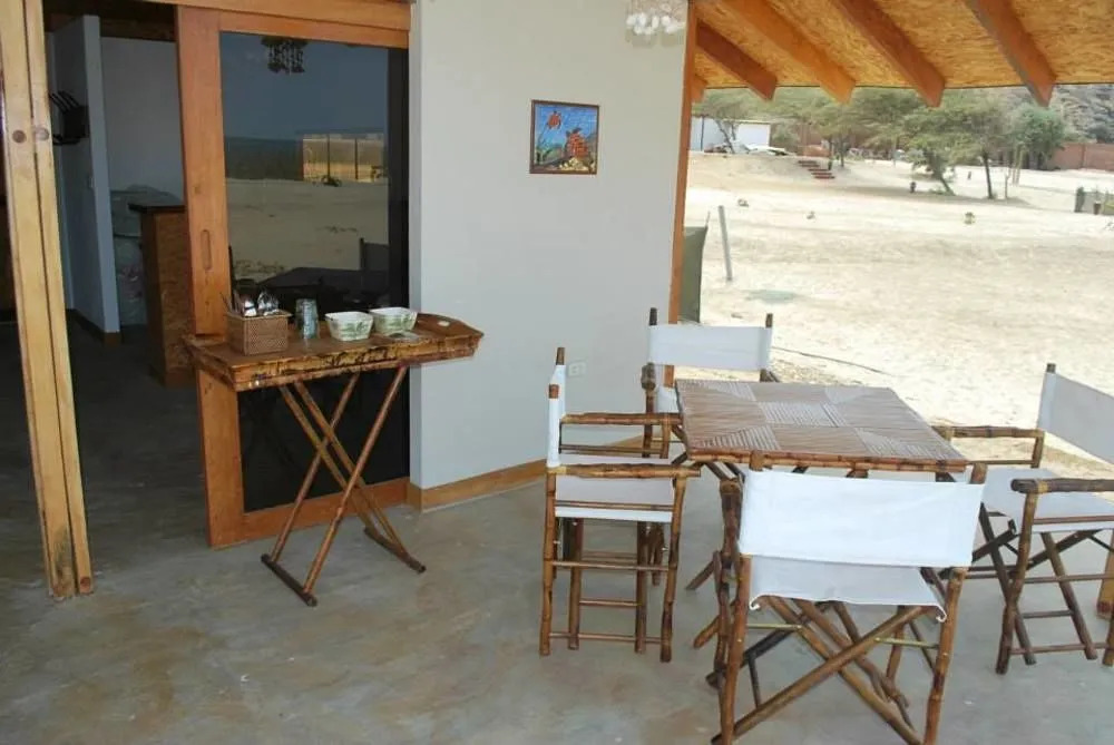 Wallac Bungalows Canoas de Punta Sal