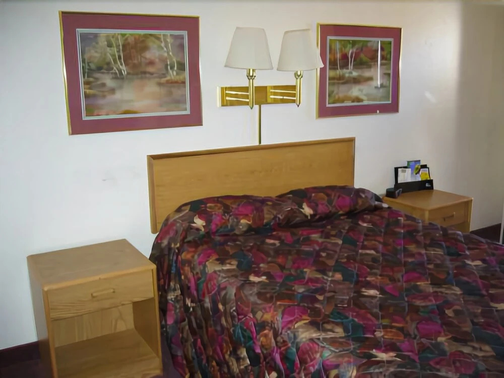 Parachute Inn