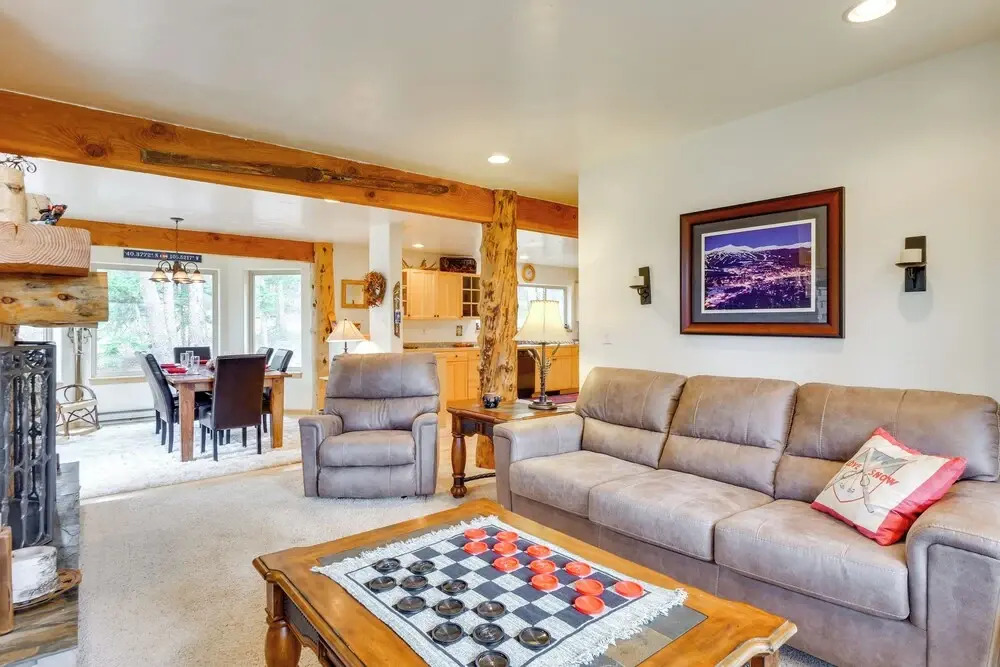 Hot Tub + Game Room: Fairplay Cabin Near Hiking