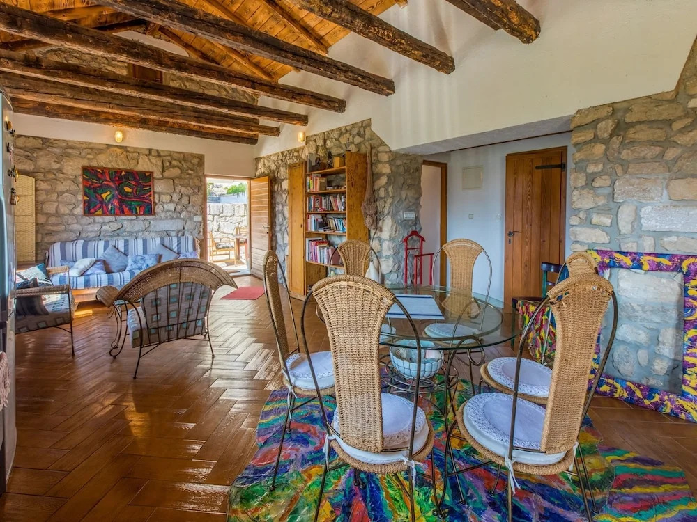 House VILLA NINA