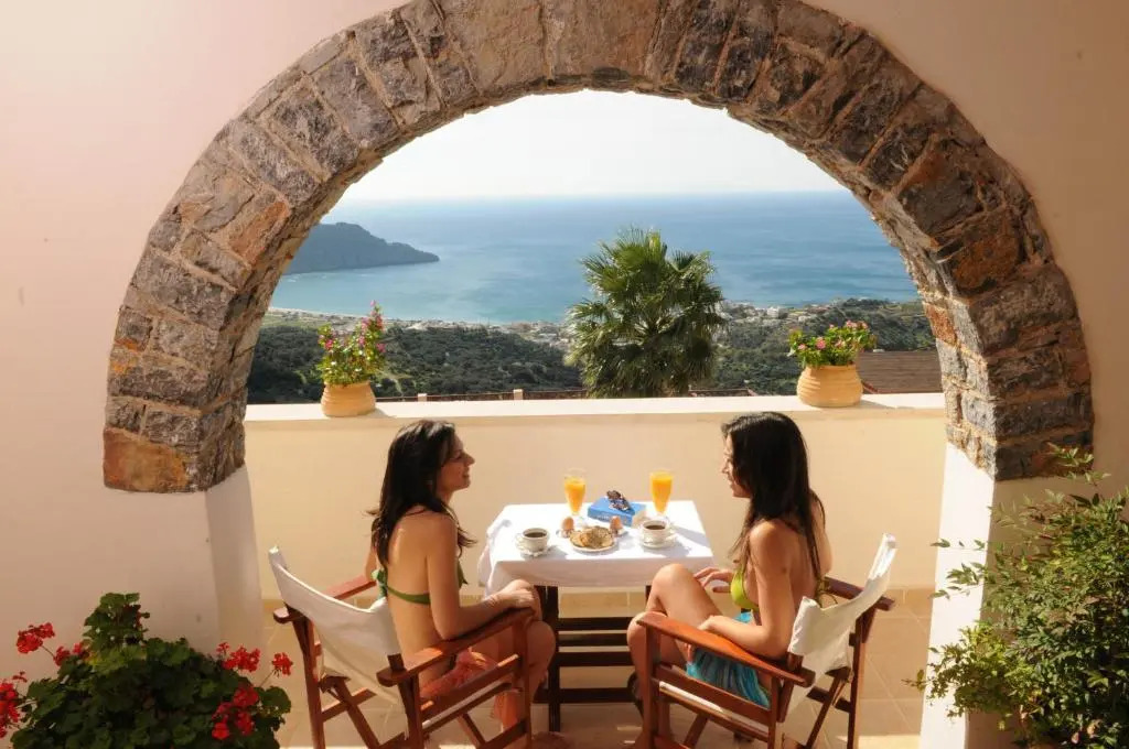 Stefanos Village Hotel