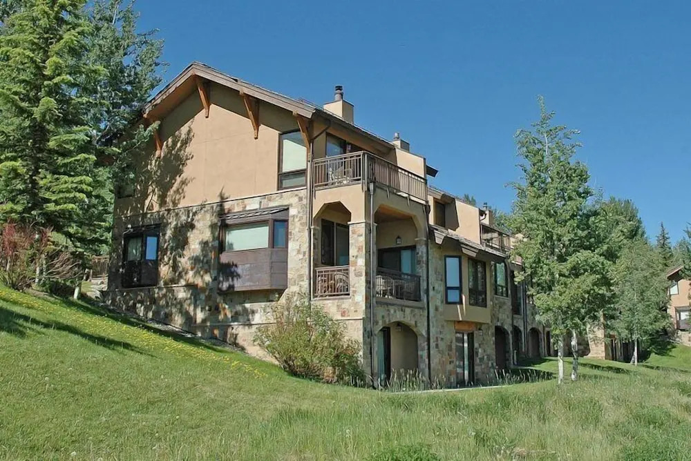 Luxury Ski In, Ski Out 2 Bedroom Colorado Vacation Rental Steps From The Ski Slopes With Hot Tub And Pool