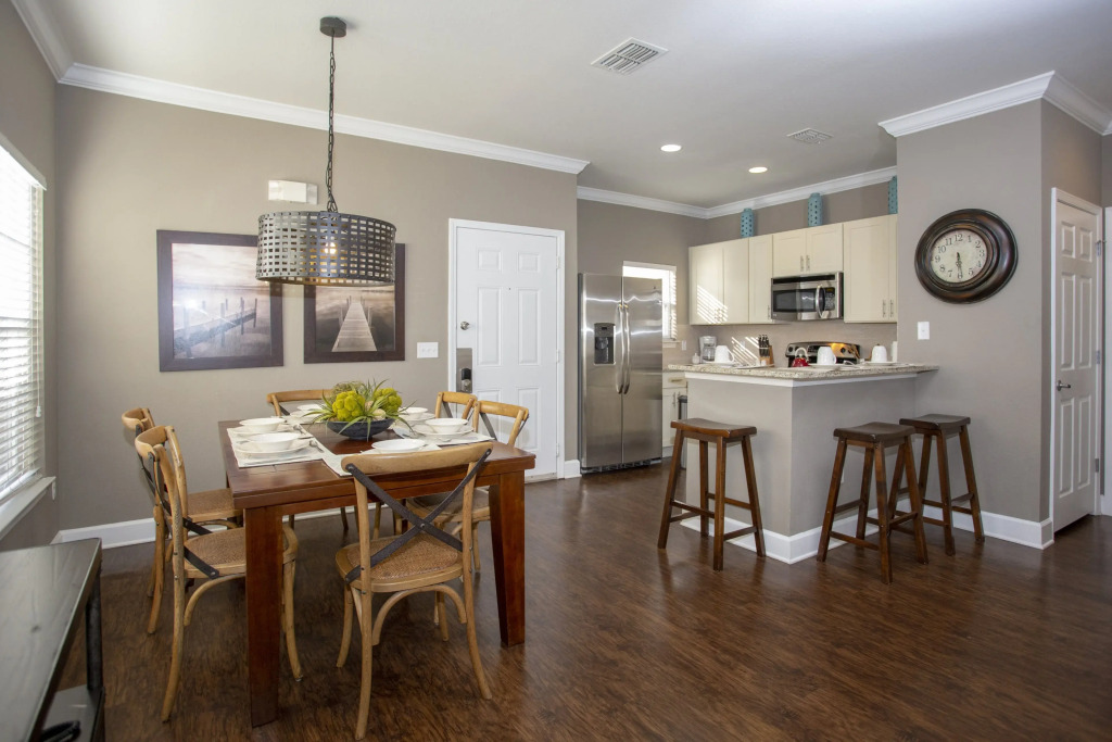 2956 Lucaya Village 9 Min from Disney Beautiful, KISSIMMEE, US