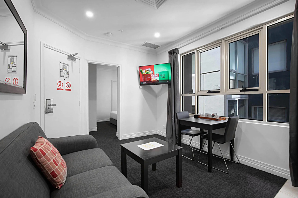 Comfort Apartments Melbourne Central