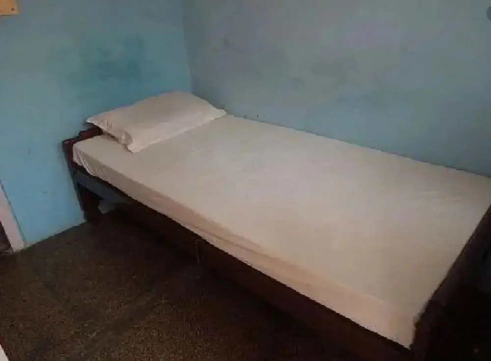 Goroomgo Sunder Guest House Gorakhpur